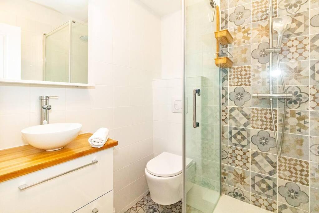 Oceanides - Studio Renove Avec Magnifique Vue Mer - Saint-Gilles-Les-Bains エクステリア 写真