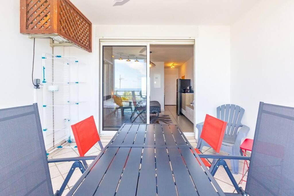 Oceanides - Studio Renove Avec Magnifique Vue Mer - Saint-Gilles-Les-Bains エクステリア 写真