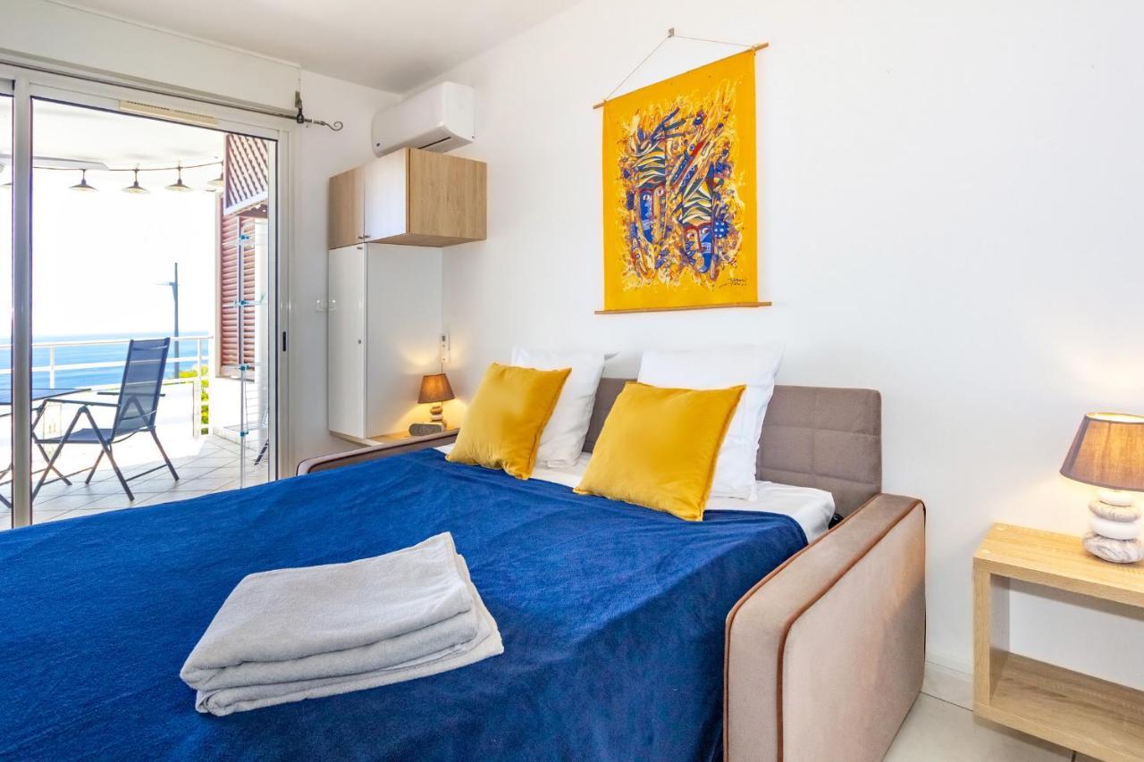 Oceanides - Studio Renove Avec Magnifique Vue Mer - Saint-Gilles-Les-Bains エクステリア 写真